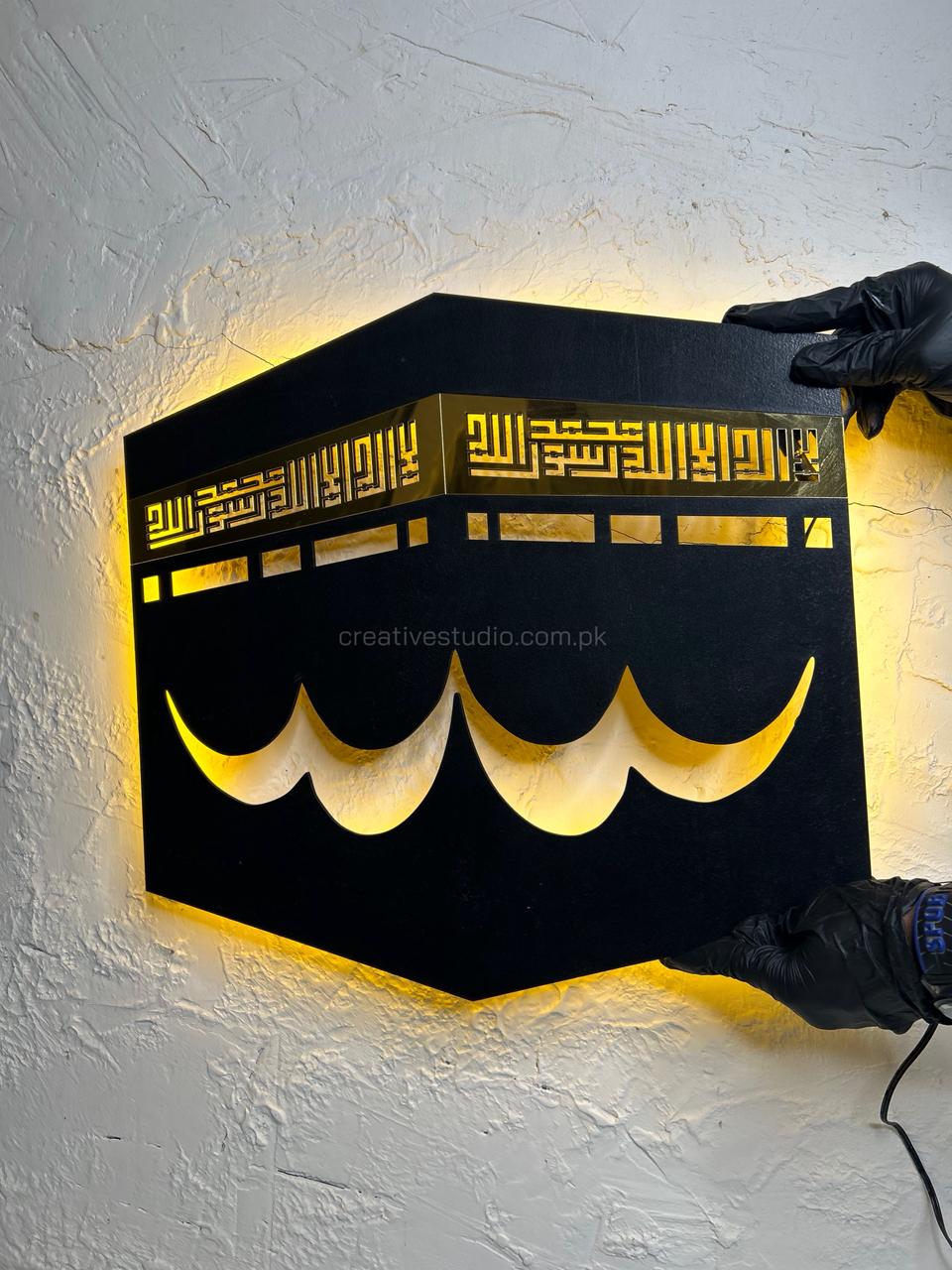 Kaaba Wall Art with Backlight – Premium LED Islamic Wall Decor