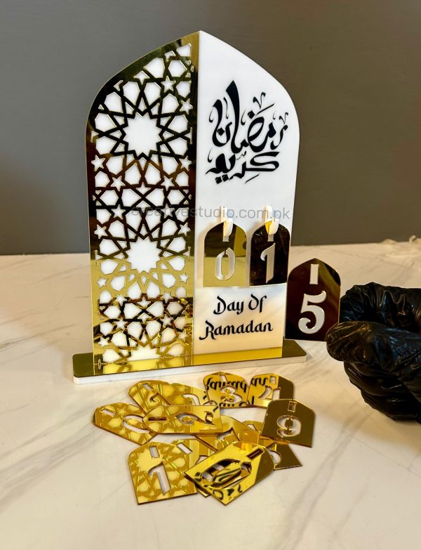 Premium Acrylic Ramadan Calendar - Elegant Home Decor & Gift
